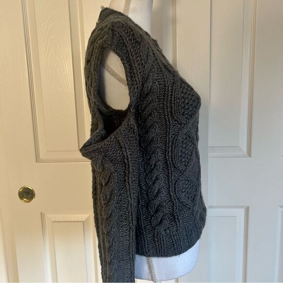 For Love and Lemons Andie Cut-Out Sweater in Grey Medium NEW MSRP $282 - Picture 6 of 10